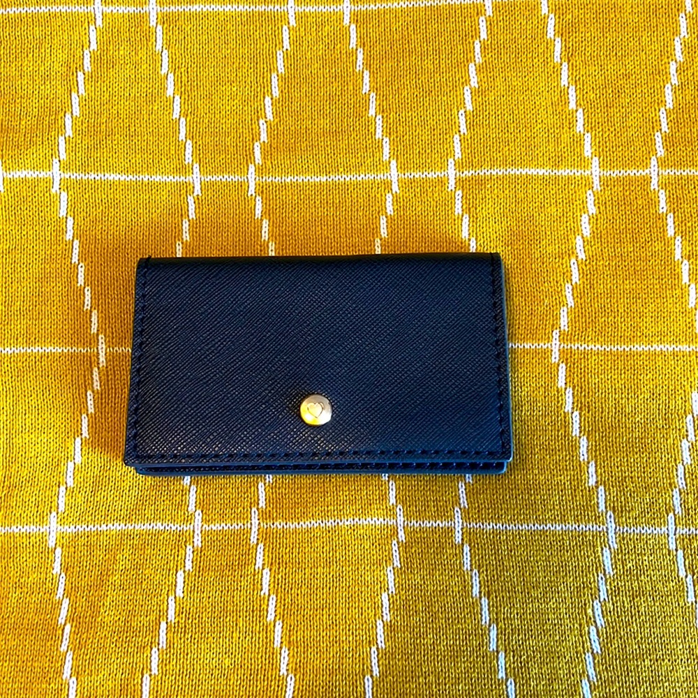 Card holder / wallet